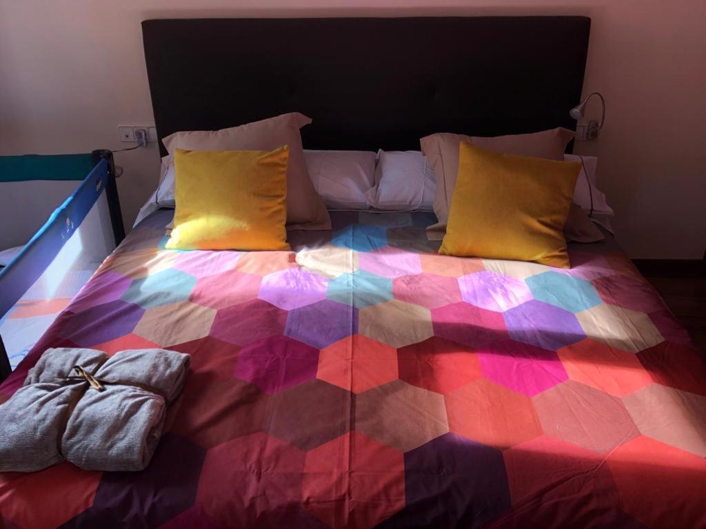 Apartaments Vicus 2 Con Vistas A La Plaza Mayor De Vic Eksteriør billede